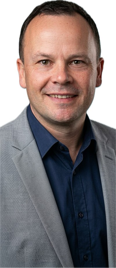Thomas Kolb, Honorar-Finanzberater §34h GewO, im Kontaktbereich